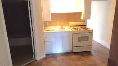 Main picture of 103 Washington St