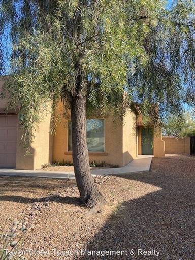 Main picture of 8039 W Mural Hill Dr
