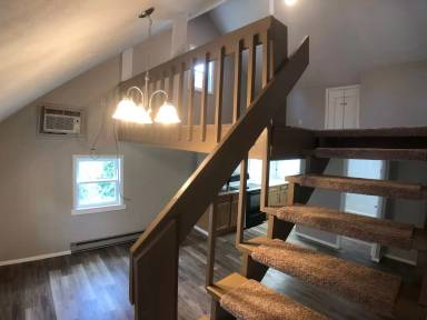 Main picture of 564 E Maiden St