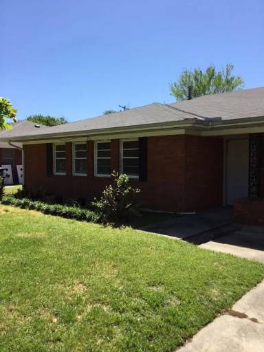 Main picture of 217 Bruce Ave
