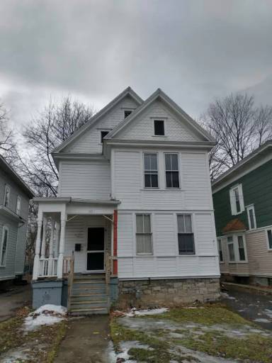 Main picture of 1407 Spring St