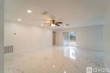 Main picture of 129 Bella Rosa Cir