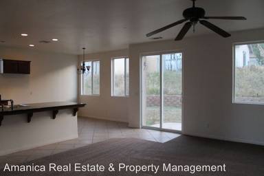 Main picture of 4960 College Ave