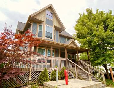 Main picture of 807 N Walnut St