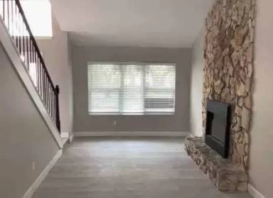 Main picture of 4707 E 98th Ave