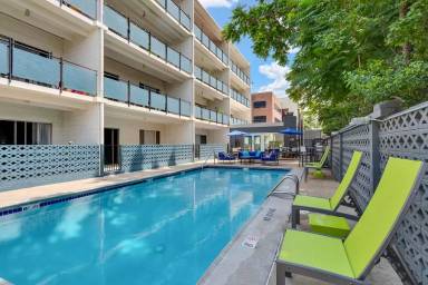 Main picture of 1190 Birch