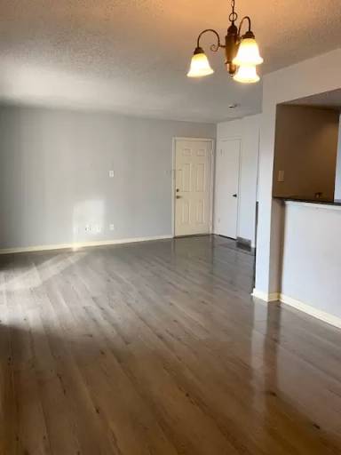 Main picture of 9170 Forest Ln