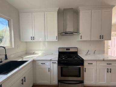 Main picture of 349-359 W Amar St