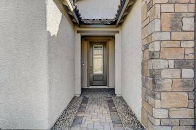 Main picture of 6610 Sandero Springs St