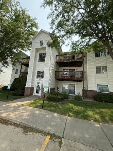 Main picture of 4619 1st Ave SW
