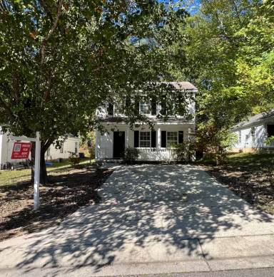 Main picture of 4712 Silverdene St