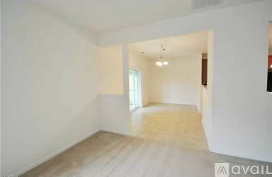 Main picture of 1642 Ashmead Ln