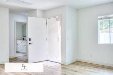 Main picture of 4914 Kauffman Ave