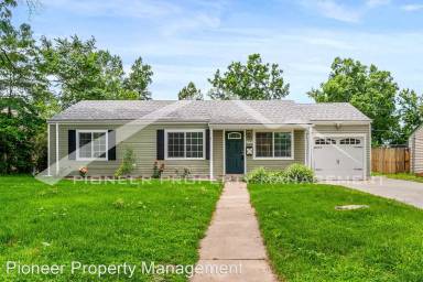 Main picture of 2949 S Dexter Way