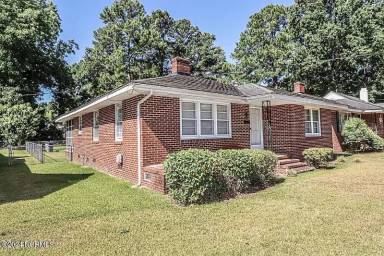 Main picture of 1305 W Thomas St