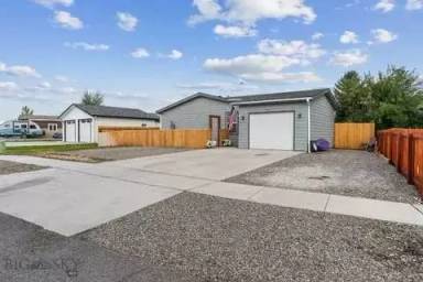 Main picture of 603 Meadow Cir