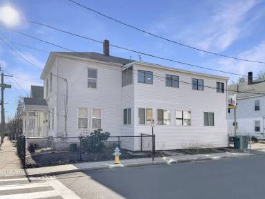 Main picture of 53 Harbor Ave