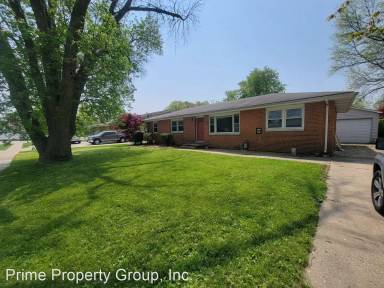 Main picture of 903 Broadmoor Dr