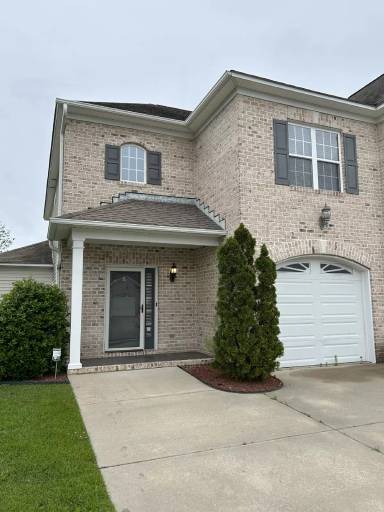 Main picture of 1629 Brook Hollow Dr