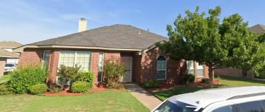 Main picture of 4916 Harvard Dr