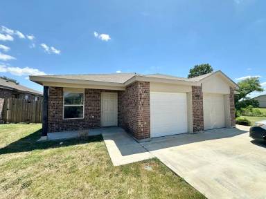 Main picture of 5814B Harriet Tubman Ave