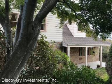 Main picture of 7886 Terrace Dr