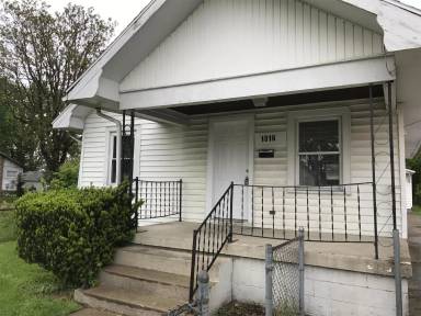 Main picture of 1016 N Belmont Ave