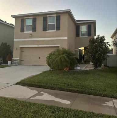 Main picture of 5916 Briar Rose Way