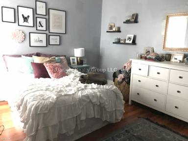 Main picture of 18 Brackett St
