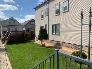 Main picture of 8846 S Houston Ave