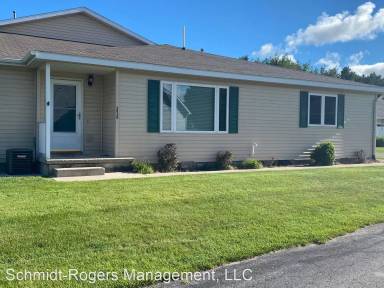 Main picture of 2830 Emerald Blfs