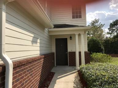 Main picture of 703-764 Majestic Dr