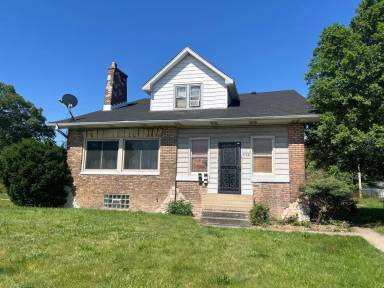 Main picture of 1348 Willard St