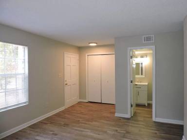 Main picture of 1498 John Carroll Dr
