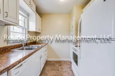 Main picture of 4618 E Pawnee Ave