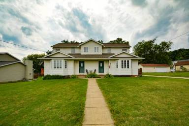 Main picture of 6045 Frank Ave NW