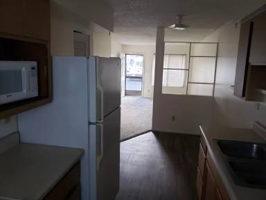 Main picture of 520 W Clark St