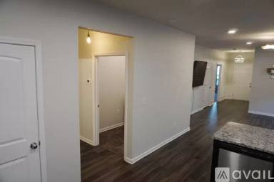 Main picture of 2221 Silverton Dr
