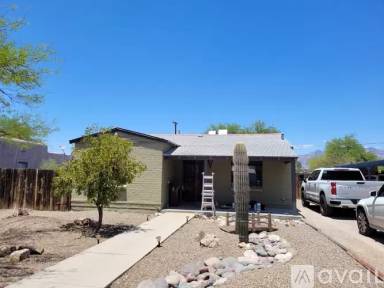 Main picture of 2909 E Linden St