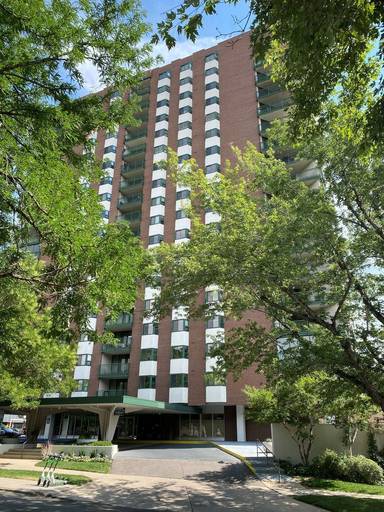 Main picture of Penn Square Condominiums