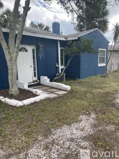 Main picture of 835 S Peninsula Dr