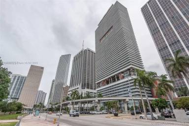 Main picture of 50 Biscayne Condos
