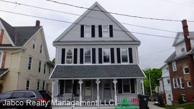 Main picture of 116 S Thomas St