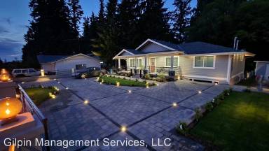 Main picture of 5515 Beverly Ln