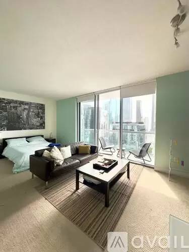 Main picture of 1050 Tower