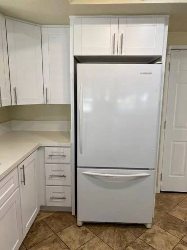 Main picture of 2033 Clearwater Pl