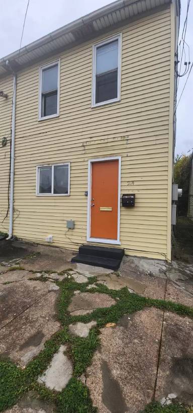 Main picture of 214 6th St