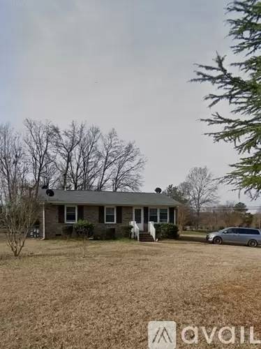Main picture of 4200 Strangford Ave