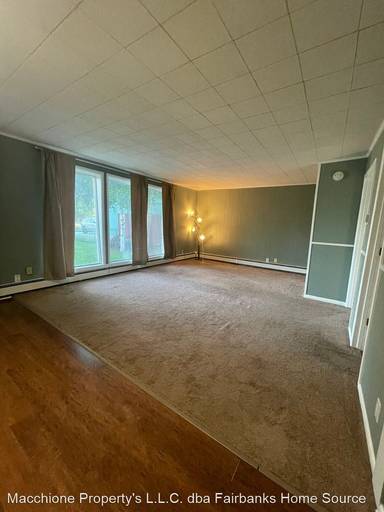Main picture of 230 Farewell Ave