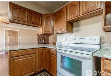 Main picture of 420 Country Ln